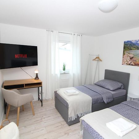 Top Ausgestattete Stadtwohnung Aschaffenburg Bagian luar foto